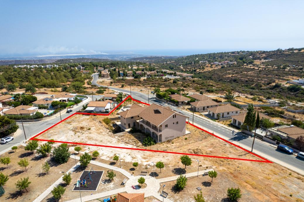 Unfinished Mixed-Use Building in Limassol