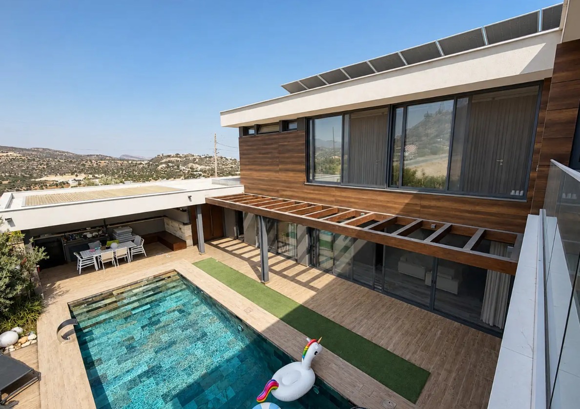 Villa, 6 bedrooms — 16