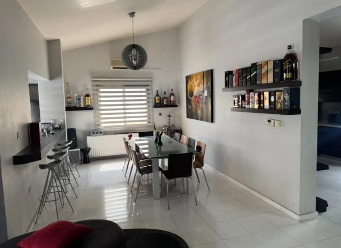 Villa, 3 bedrooms — 7