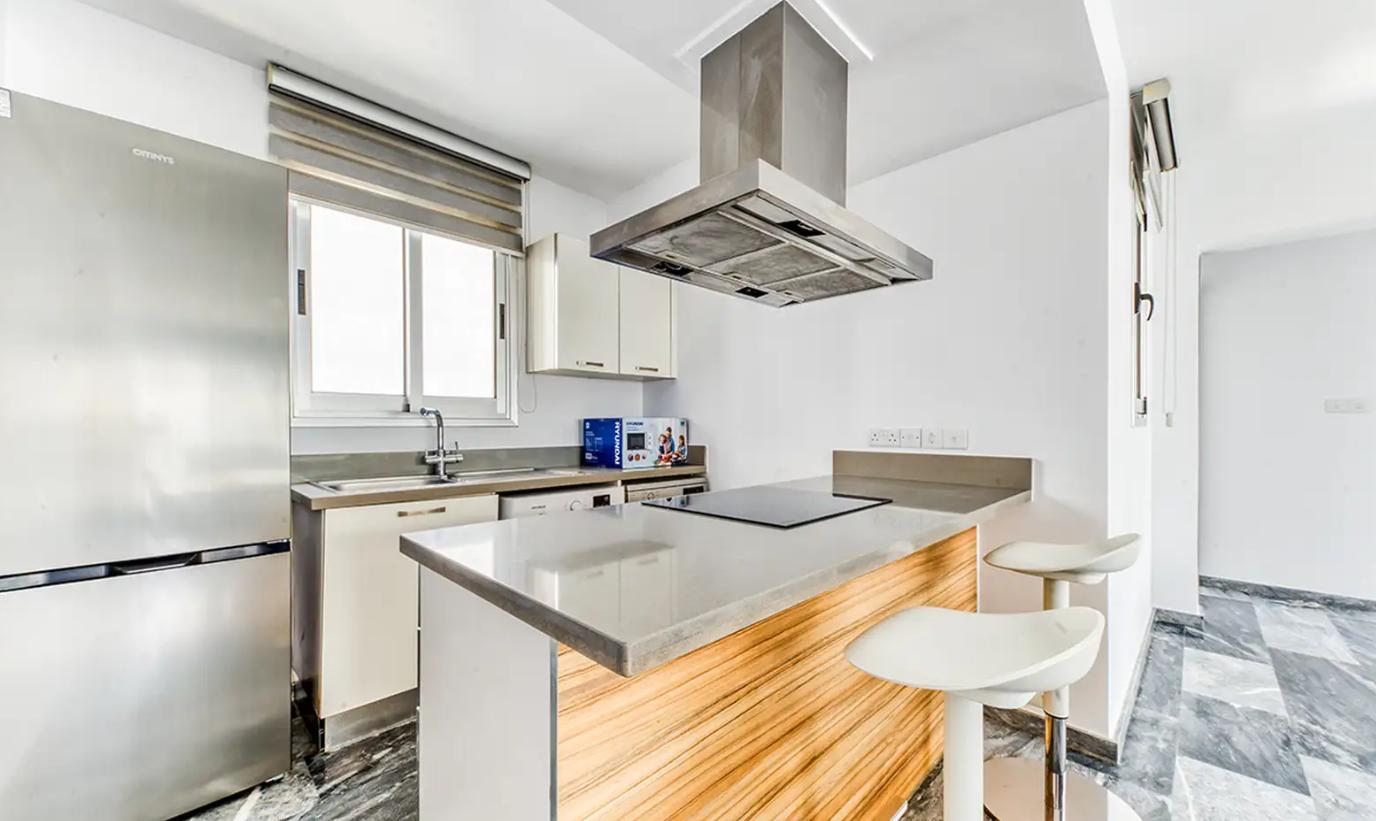 Apartment, 3 bedrooms — 3