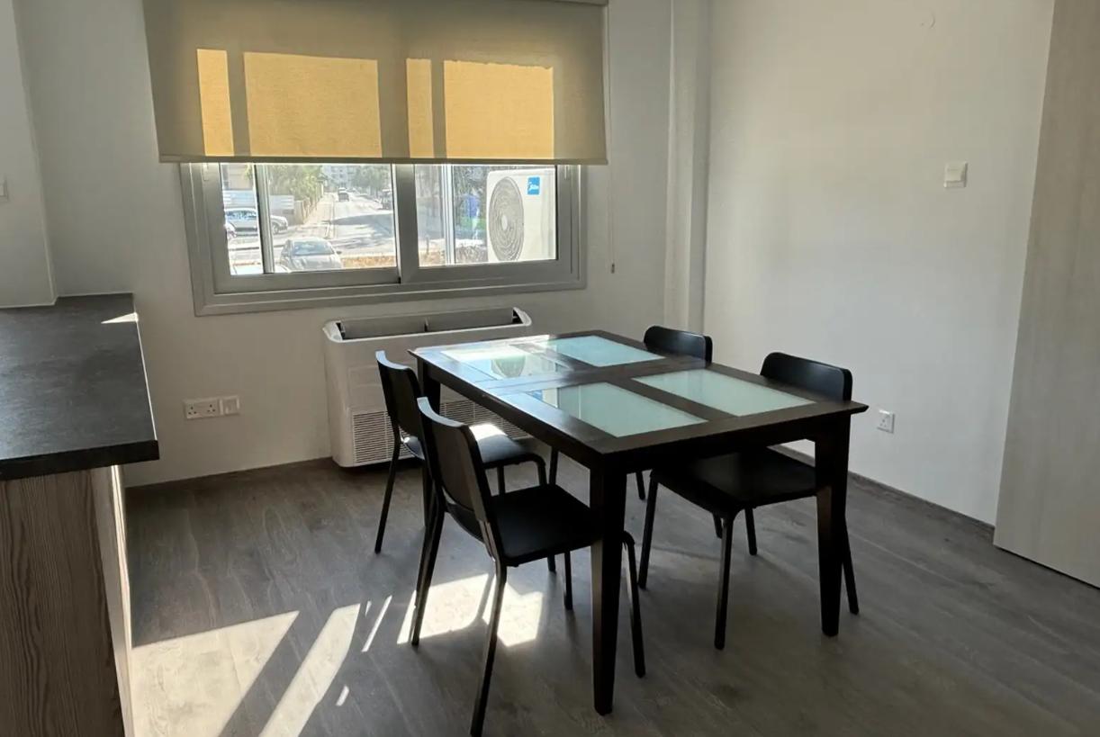 Apartment, 2 bedrooms — 6