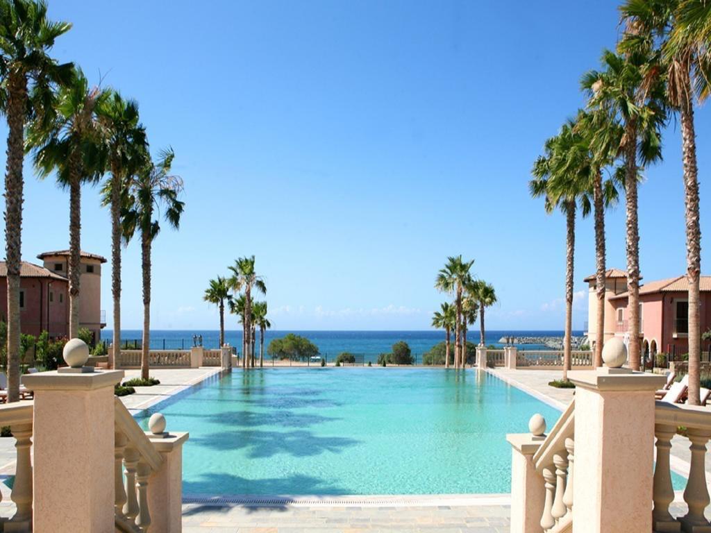 New villa in Limassol